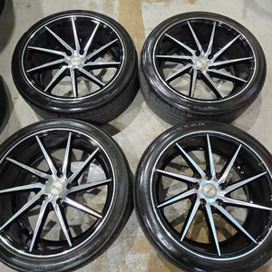 폭스바겐 골프 보센 18인치 휠타이어 판매합니다