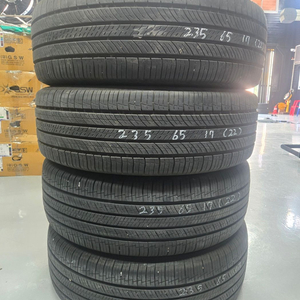 중고타이어 235 65 17 판매합니다. 넥센 한국