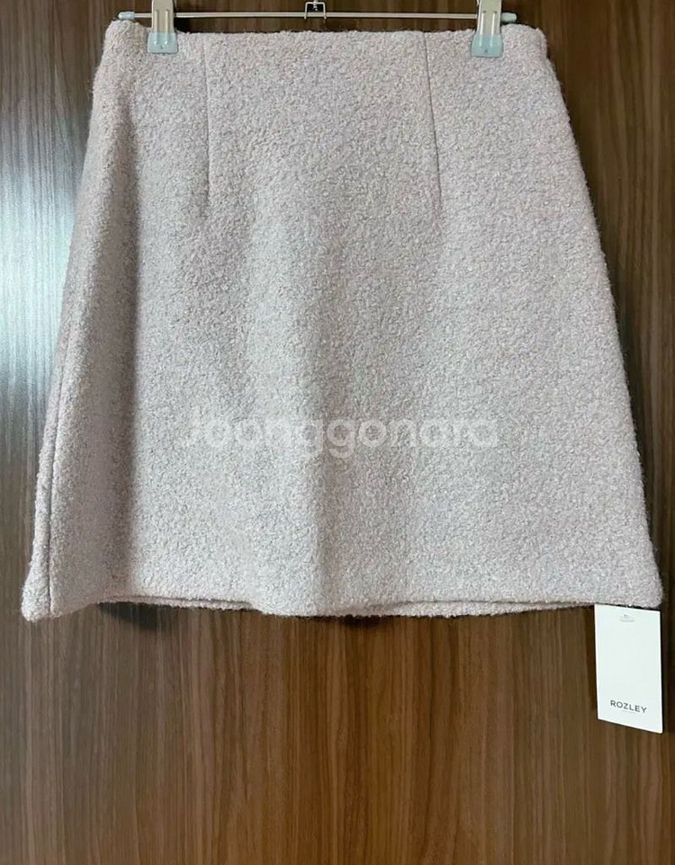 (새상품)로즐리 아이보 부클 울 트위드 퍼 셋업 세트--4