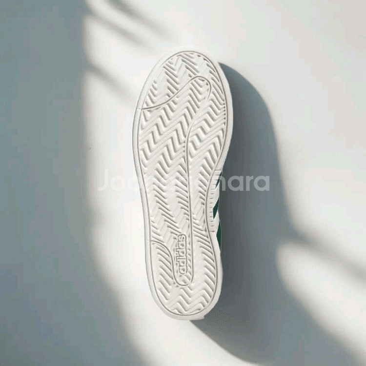 아디다스운동화 그랜드 코트 알파 남자 275 새상품팝니다--5