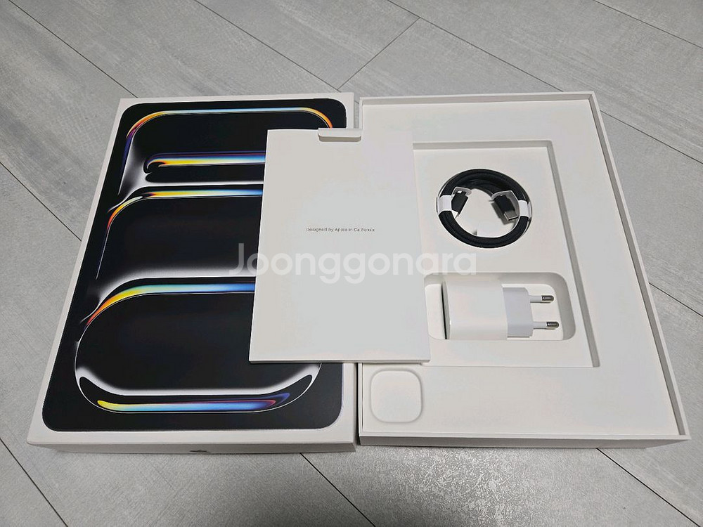 아이패드 프로 M4 11인치 256gb Wi-Fi 스페이스 블랙 + 마그네틱 무선 충전 거치대--8