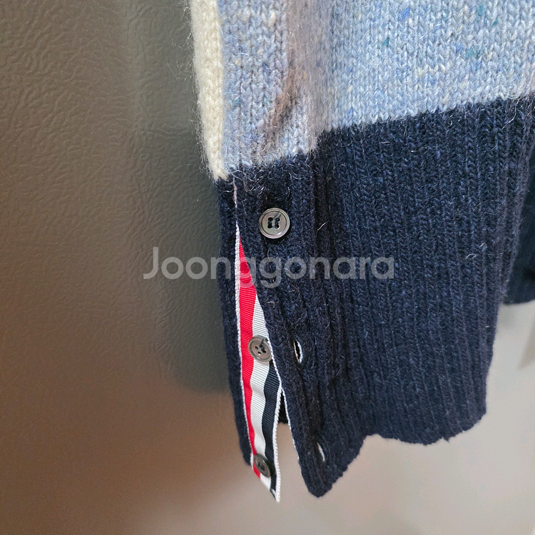 톰브라운 컬러블록 니트 스웨터 사이즈5--5