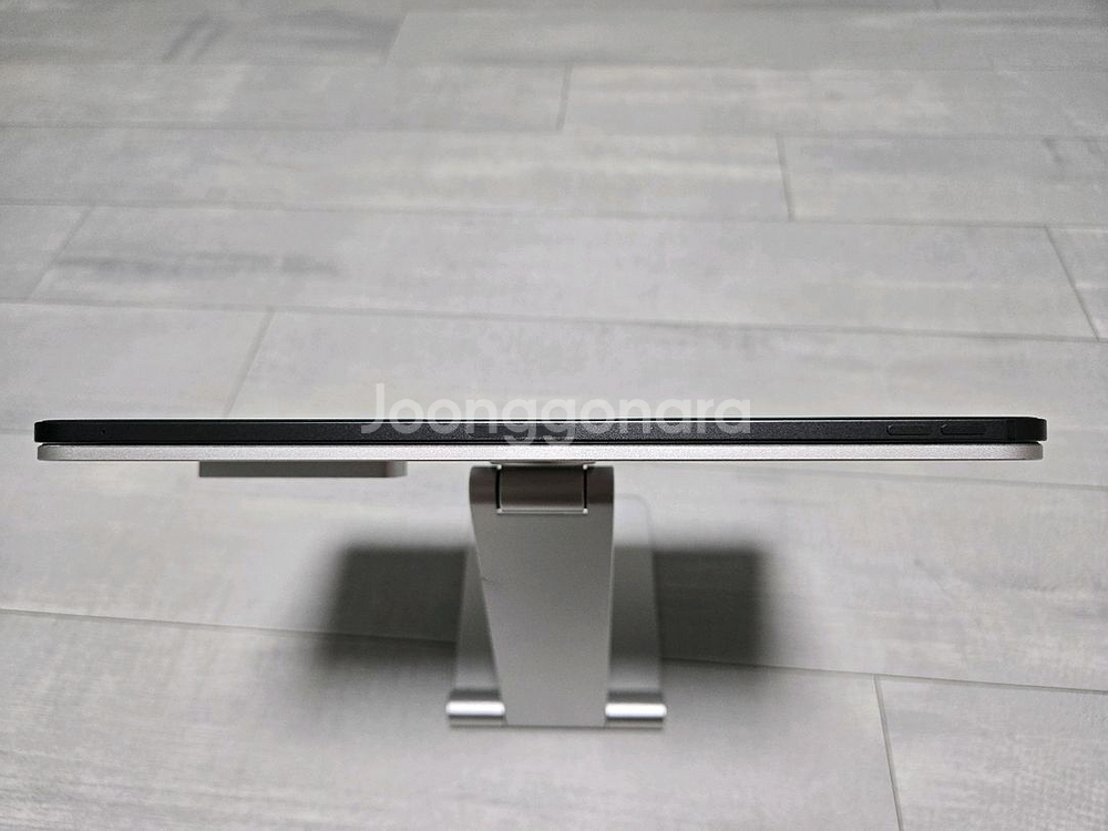 아이패드 프로 M4 11인치 256gb Wi-Fi 스페이스 블랙 + 마그네틱 무선 충전 거치대--13