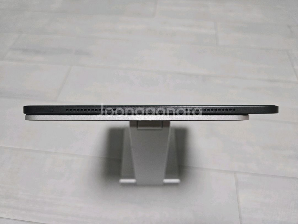 아이패드 프로 M4 11인치 256gb Wi-Fi 스페이스 블랙 + 마그네틱 무선 충전 거치대--14