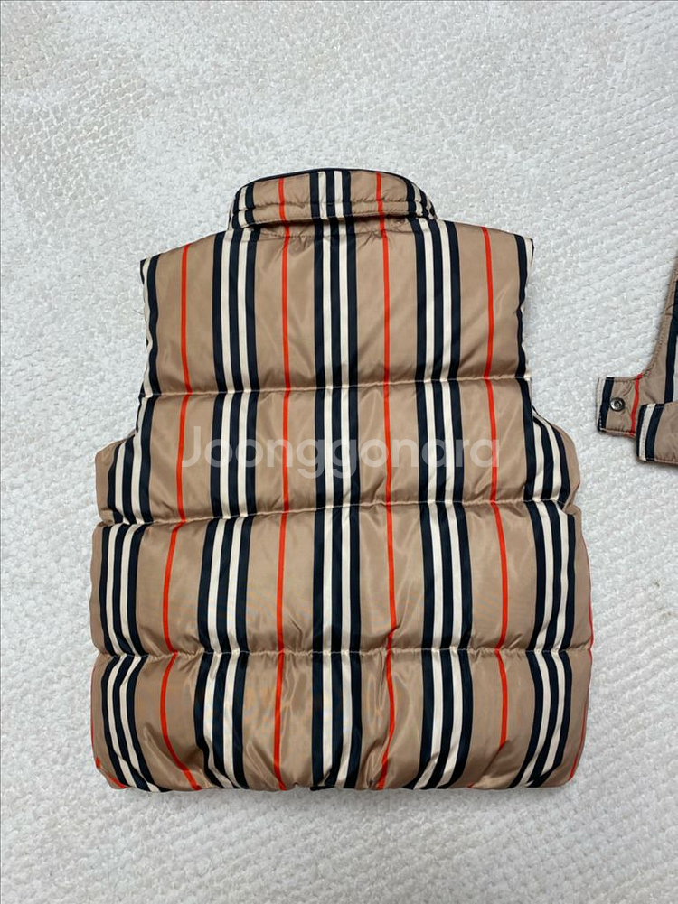 버버리 키즈 패딩베스트--5