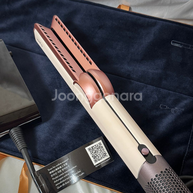 다이슨 에어스트레이트 스트레이트너 (세라믹핑크/로즈골드)+트래블파우치 저렴하게 팝니다!--0