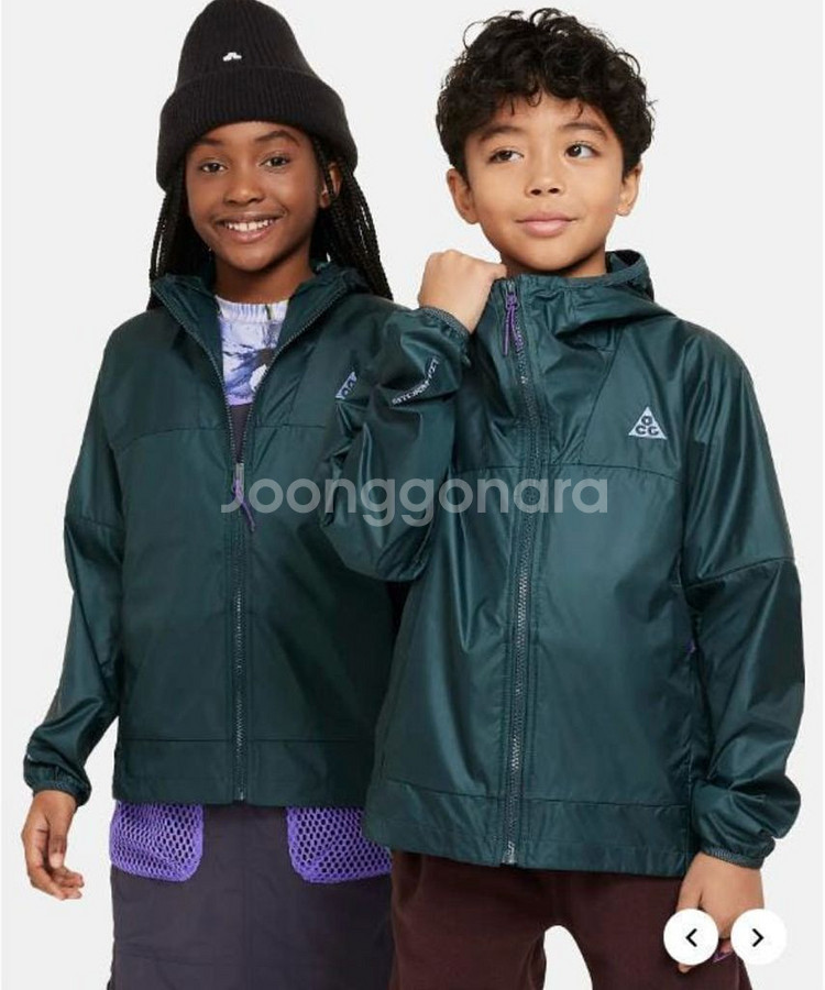 나이키acg 키즈XL(여성44-55)스톰핏 신더 콘 우븐 자켓 시착만한 제품 처분합니다--0