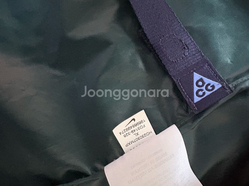 나이키acg 키즈XL(여성44-55)스톰핏 신더 콘 우븐 자켓 시착만한 제품 처분합니다--3