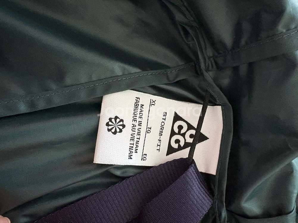 나이키acg 키즈XL(여성44-55)스톰핏 신더 콘 우븐 자켓 시착만한 제품 처분합니다--4