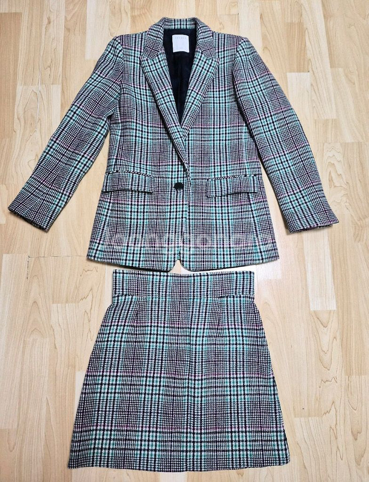 [스페인 왕비착용]산드로 체크 울 자켓+스커트 세트 셋업--3