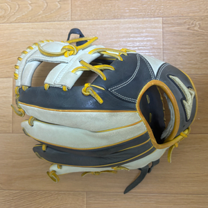 미즈노 글로벌엘리트 내야글러브