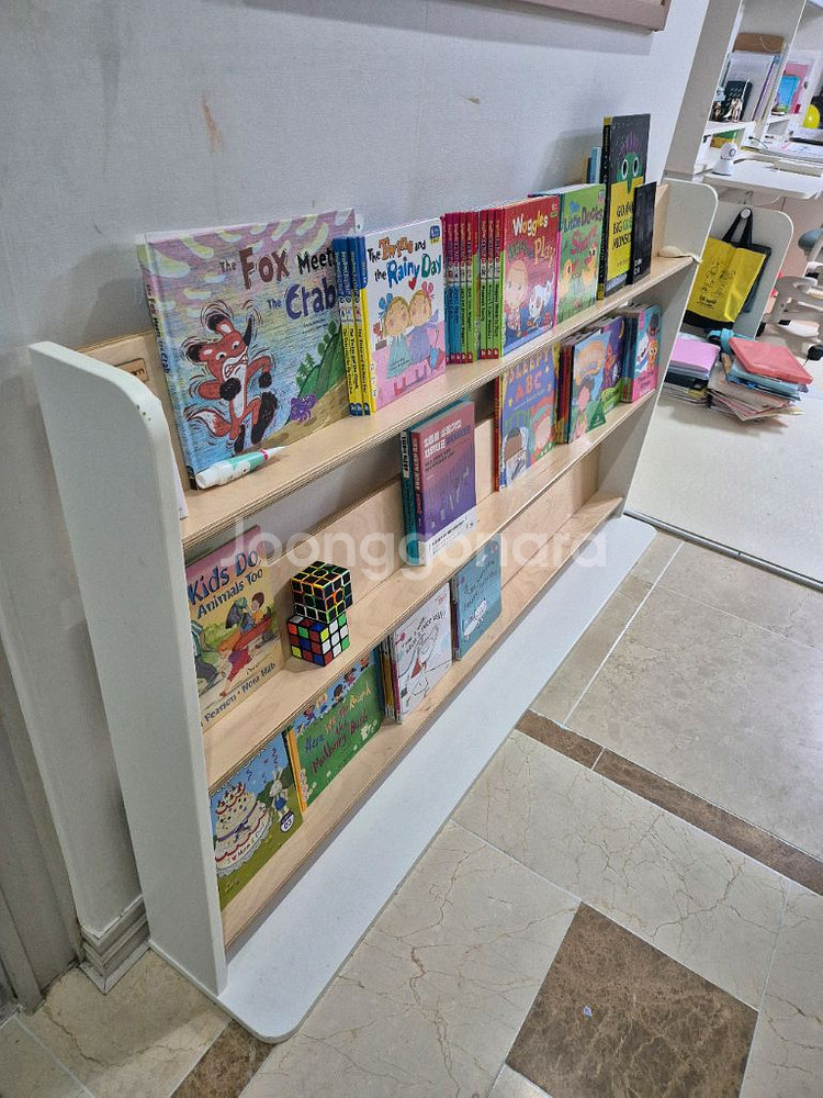 폴반 전면 책장 1600--2