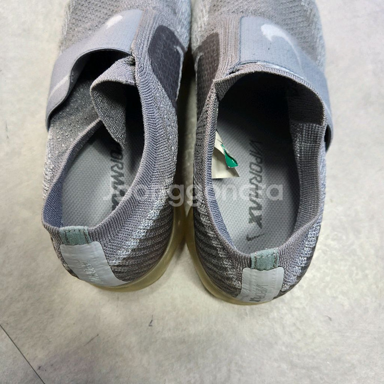 나이키 베이퍼 맥스 목 그레이 슬립온 245--5