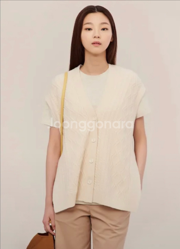 21년 빈폴레이디스 울 캐시미어 투웨이 니트 베스트 조끼 꽈배기 브이넥 가디건--1