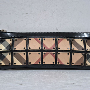 버버리 클러치백