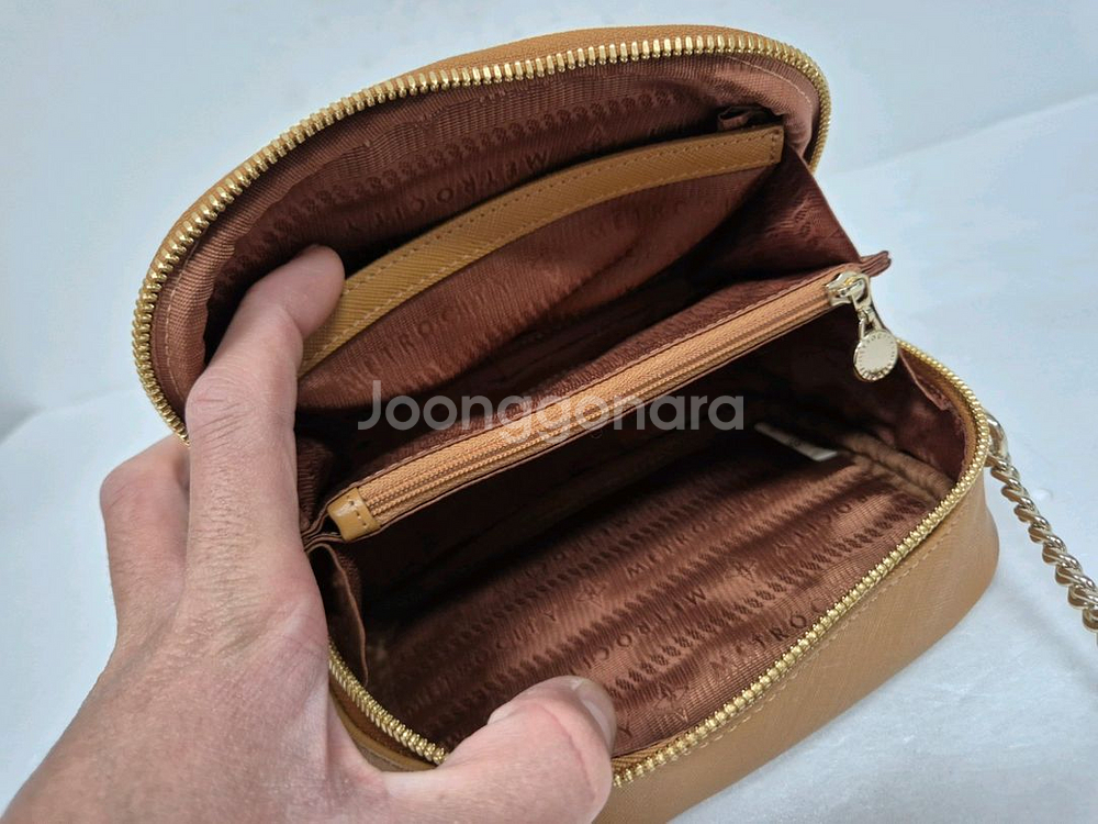 메트로시티 크로스백--7