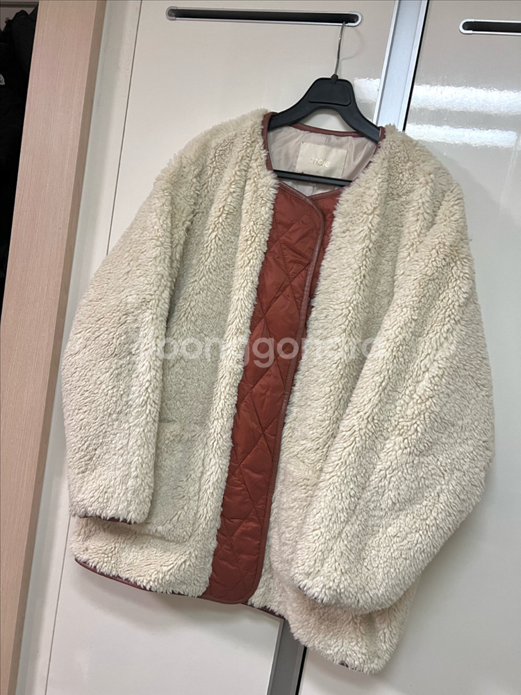 마쥬 MAJE 시어링 자켓 덤블 양털 뽀글이 부클 점퍼 숏 하프코트 아이보리--5