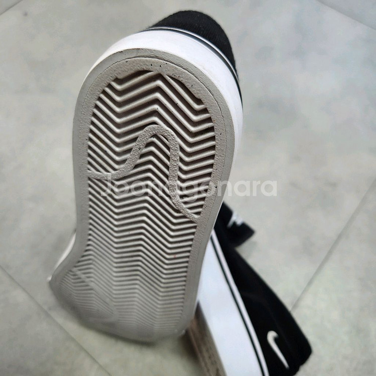 나이키 토키 슬립온 240--3