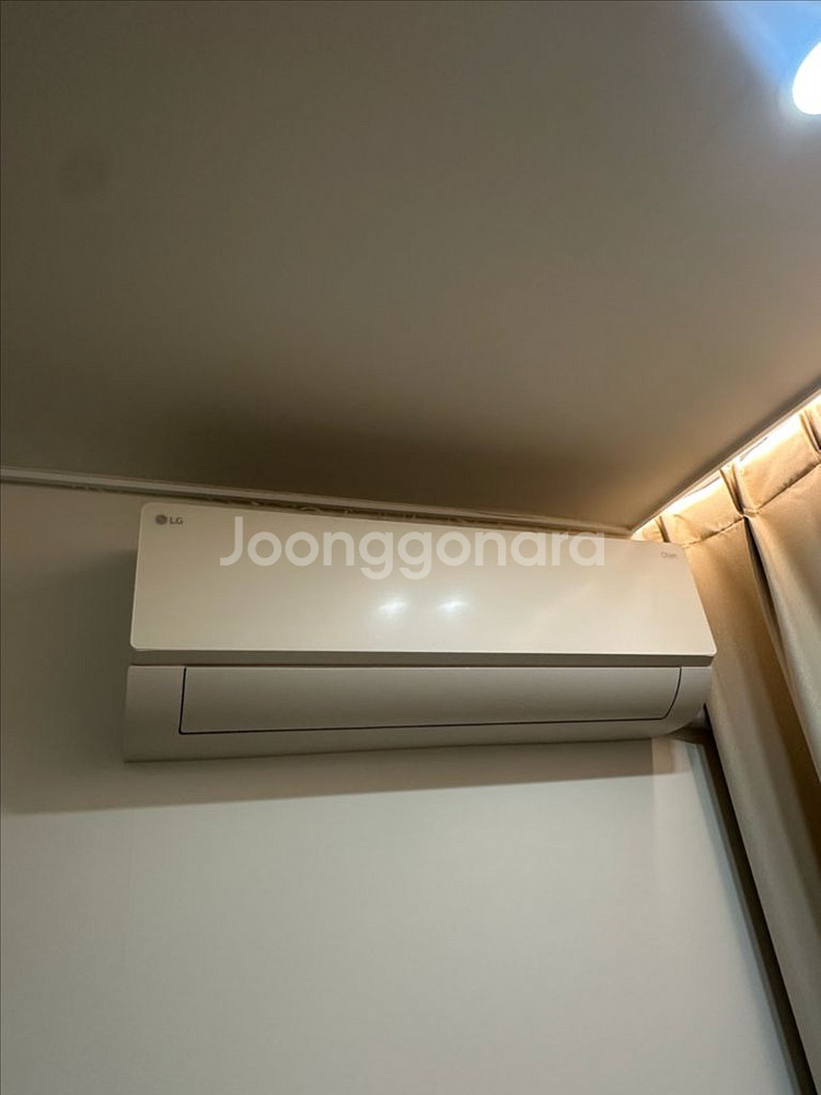 LG 오브제 휘센타워 프리미엄 에어컨 2in1 세트입니다. (스탠드, 벽걸이 세트)--3