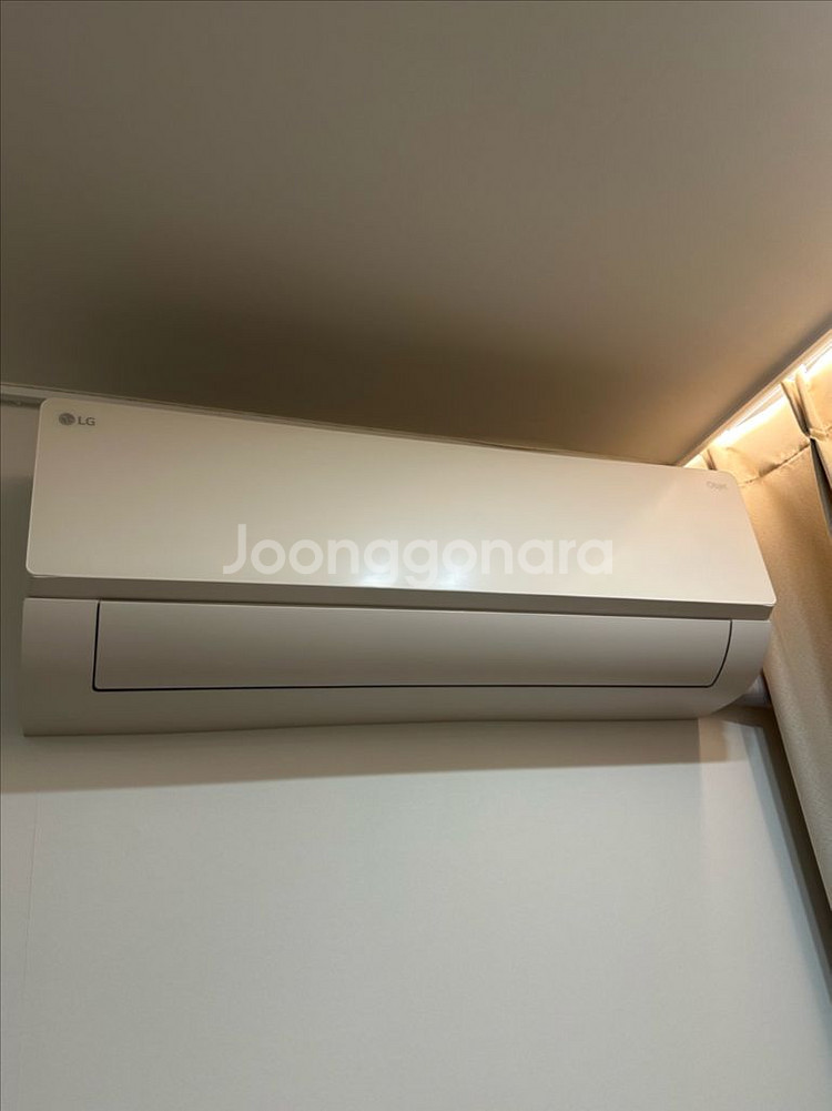 LG 오브제 휘센타워 프리미엄 에어컨 2in1 세트입니다. (스탠드, 벽걸이 세트)--2