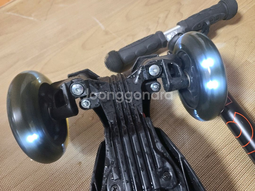 20년식 마이크로 맥시 디럭스 led 킥보드 블랙--2