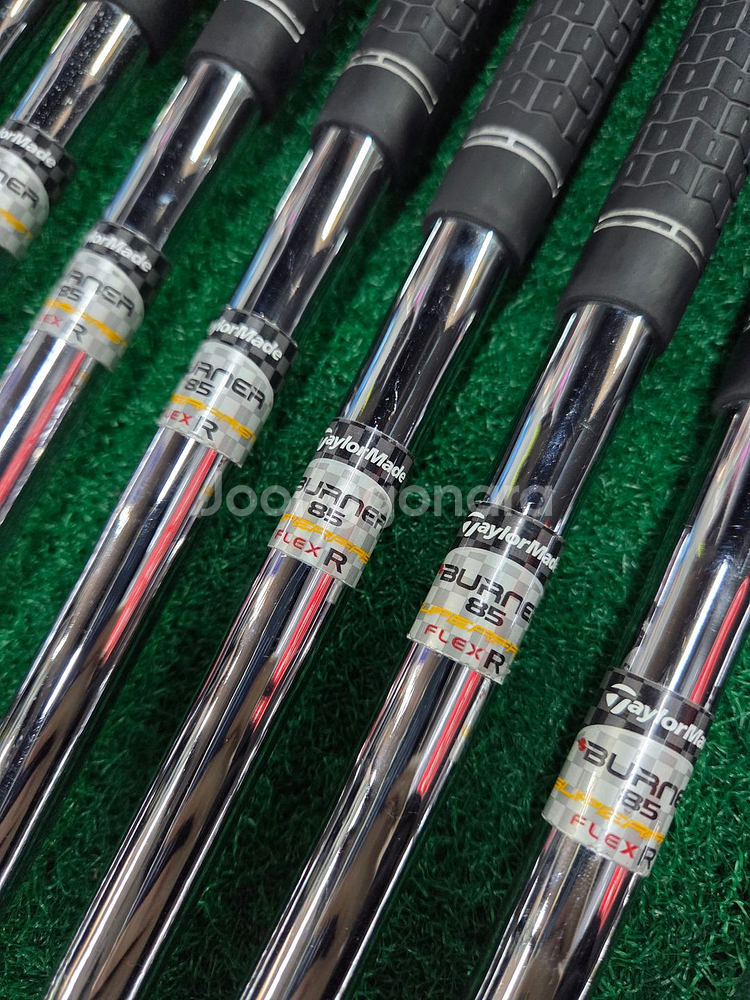 TaylorMade 테일러메이드 버너 플러스 아이언세트--8