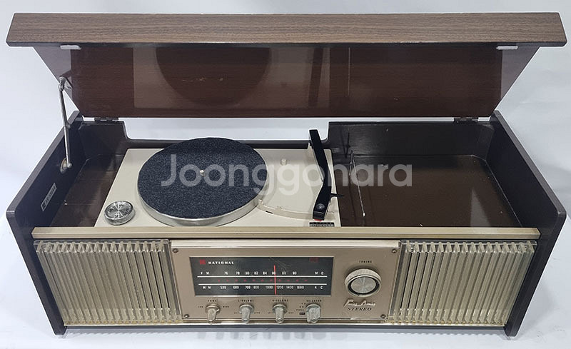 빈티지 진공관 포터블 AM/FM 스테레오 전축--5