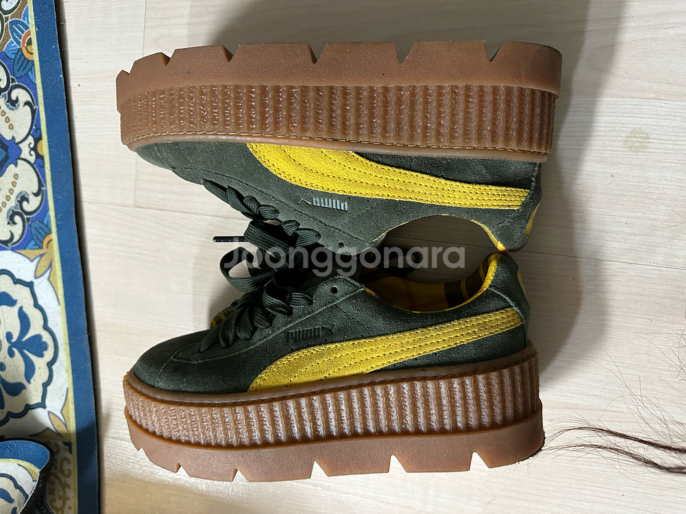 리한나X푸마 235cm 미착용--5