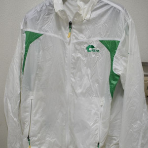 네파 남성 경량 바람막이 (100)