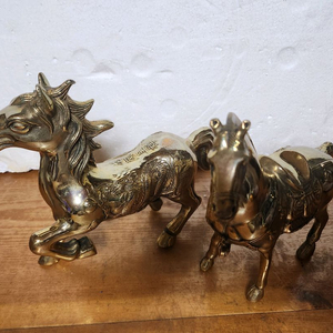 황동 용마 브론즈 2점 이미지