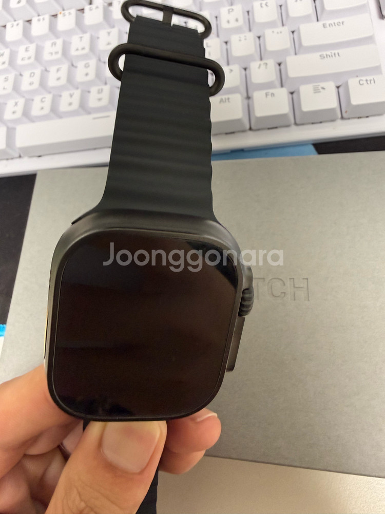 애플워치 울트라2 블랙티타늄 S급 판매합니다!!(풀박스)--1