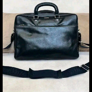 에르메네질도 제냐