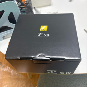 니콘 Z6iii 미러리스카메라 판매합니다