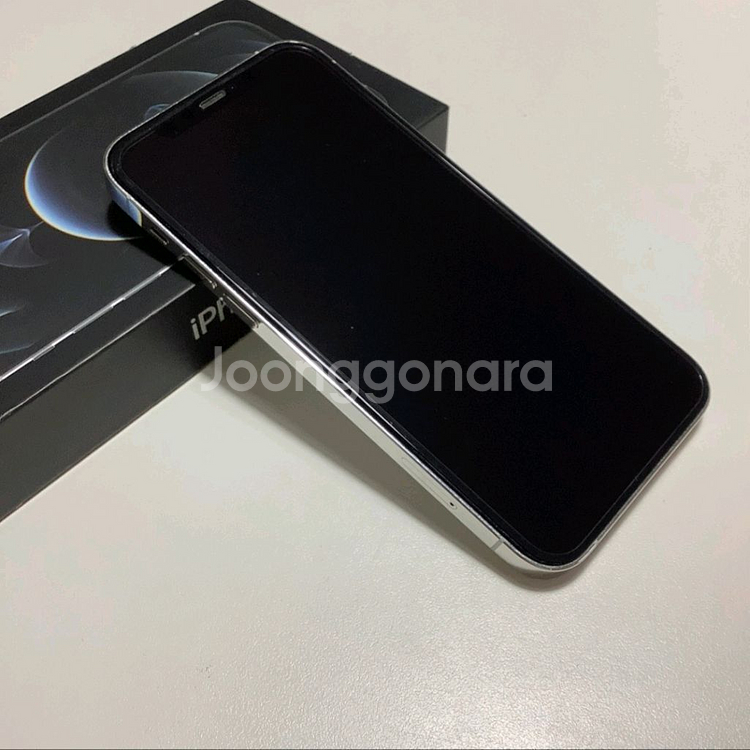 아이폰12 Pro 128GB 실버 팝니다--1