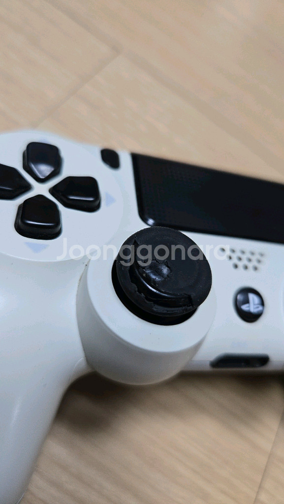 PS4 본체 + 컨트롤러 1개 세트--8