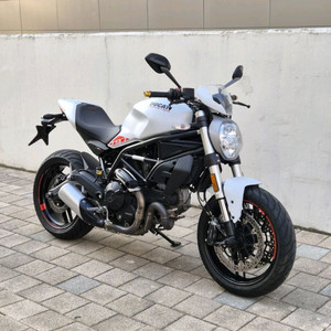 2020 6천키로탄 두카티 몬스터797 판매합니다.