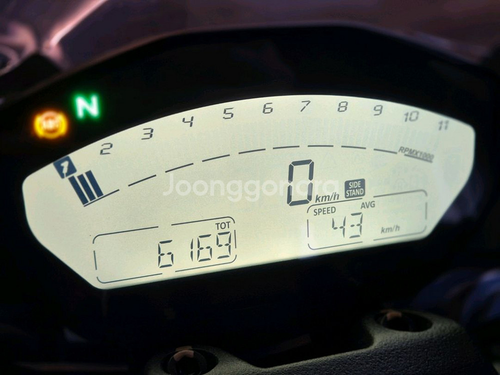 2020 6천키로탄 두카티 몬스터797 판매합니다.--7