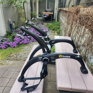 사리스 본즈 후미형 자전거 캐리어