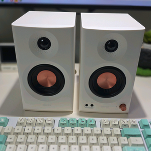 에디파이어 MR3 블루투스 스피커 화이트