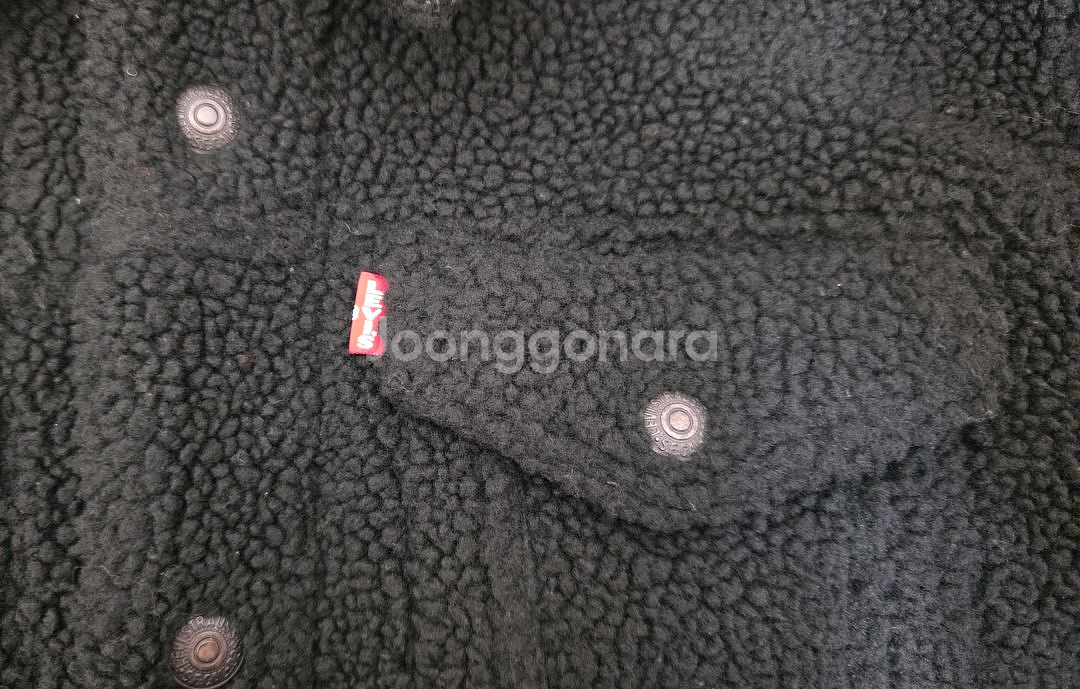 리바이스. 플리스자켓. M=95.--3