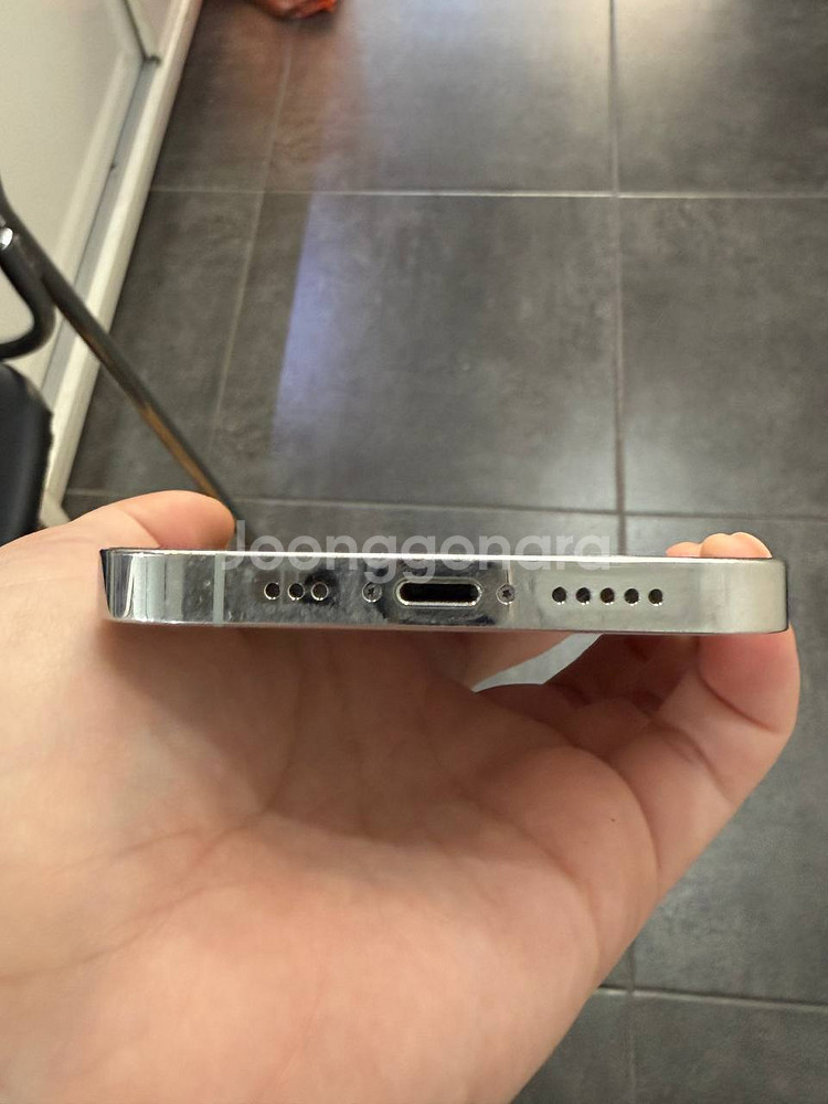 아이폰12프로 실버 256GB/100%--3