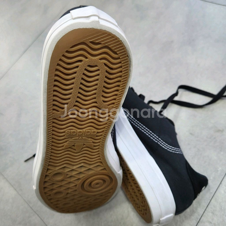 아디다스 페니로우 스니커즈--3