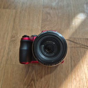 후지필름 FinePix S8350 카메라입니다-