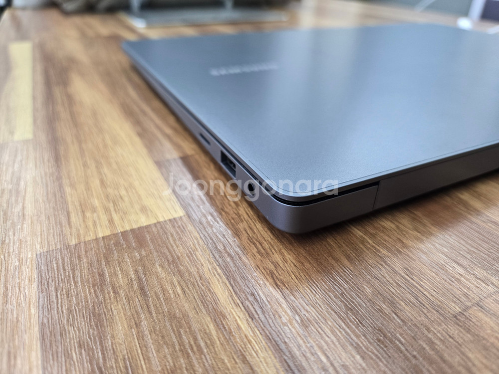 삼성 노트북 갤럭시북4 울트라 NT960XGL-XC92G 판매합니다.--4