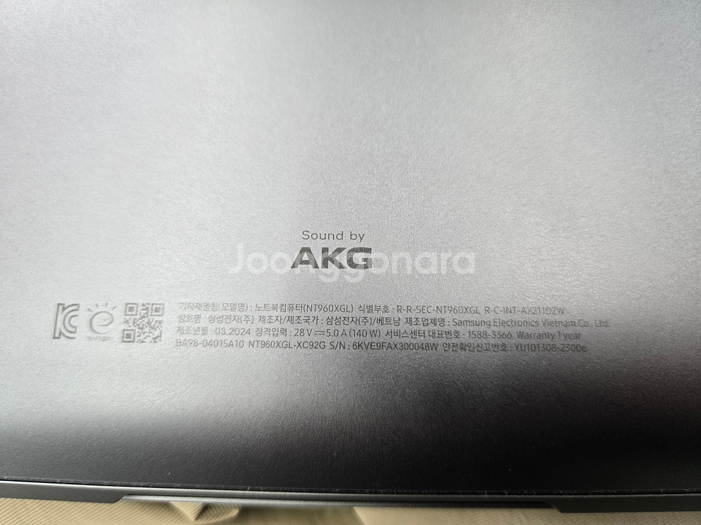 삼성 노트북 갤럭시북4 울트라 NT960XGL-XC92G 판매합니다.--9