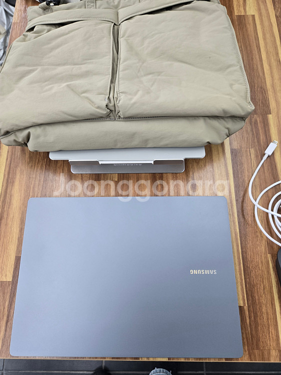 삼성 노트북 갤럭시북4 울트라 NT960XGL-XC92G 판매합니다.--8