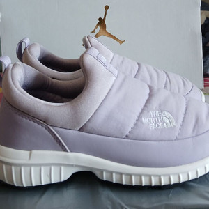 노스페이스 키즈 200사이즈 방한화 패딩