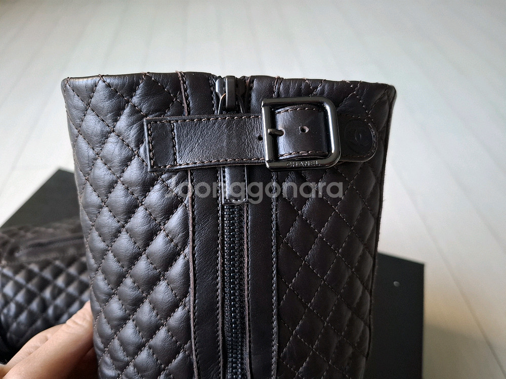 샤넬 퀄팅 부츠 36--2