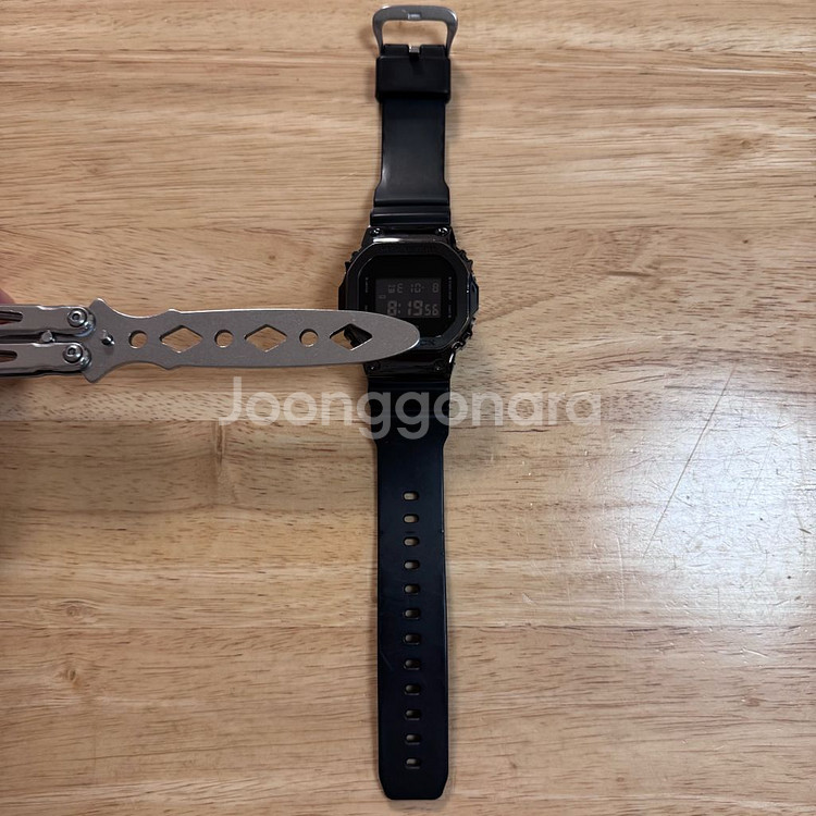 지샥 [GM-5600] 주우재 시계 블랙--2