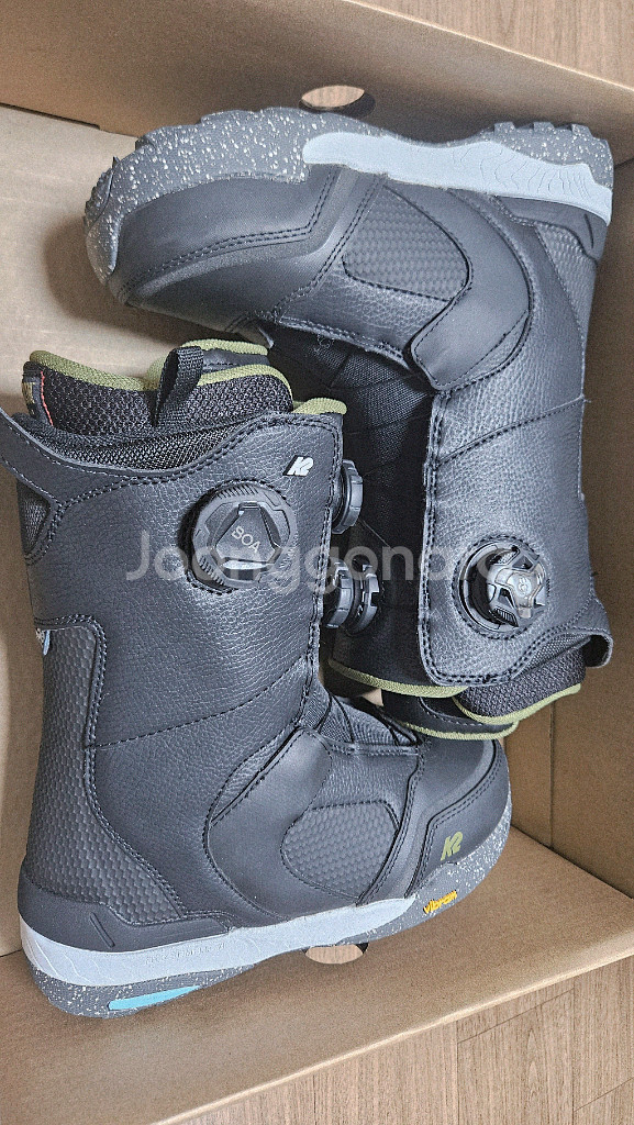 2425 K2 쓰락시스 스노우보드 부츠 220 새상품--1